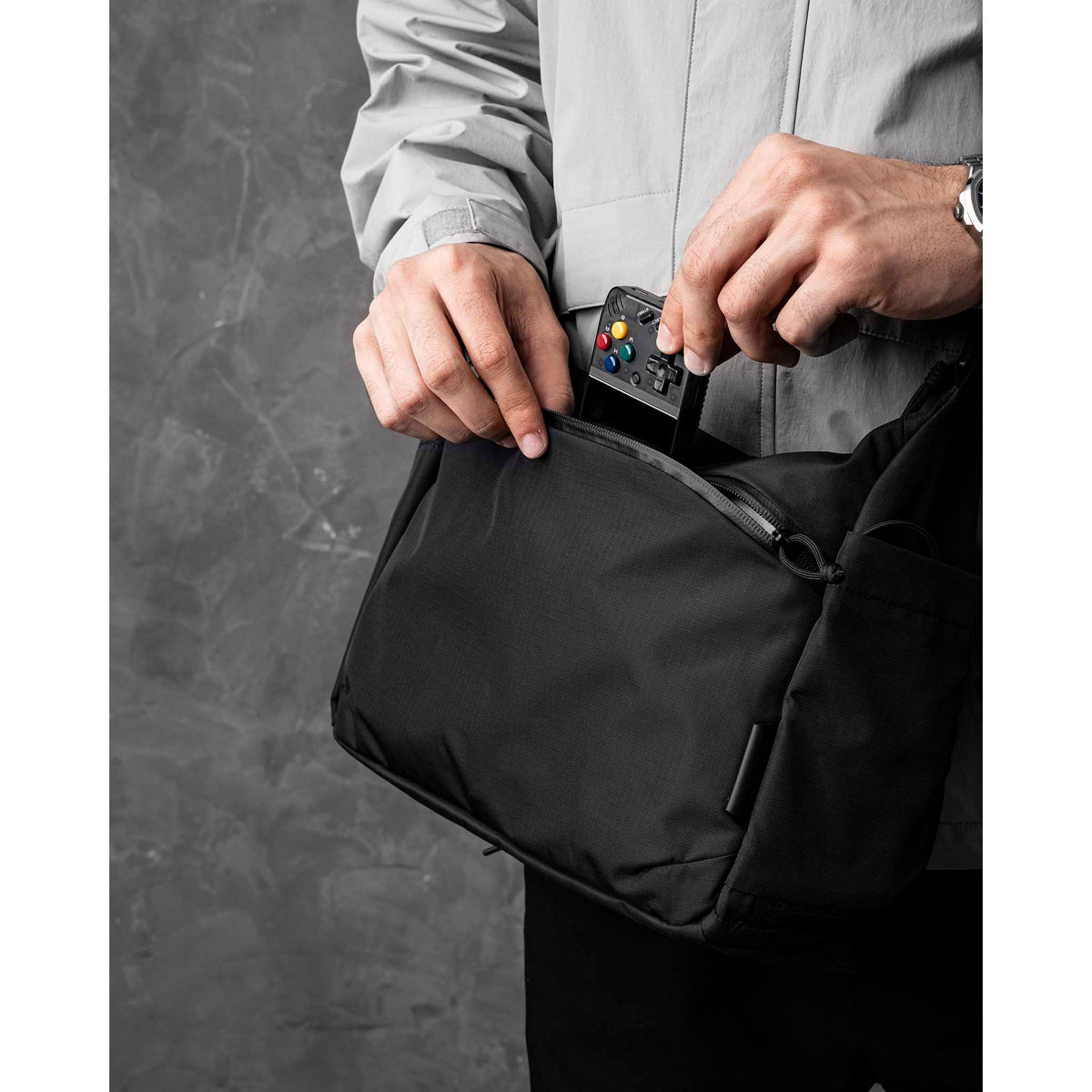 Flight Satchel Alpaka AD010860118 Satchels One Size / Black | Axoflux 210D