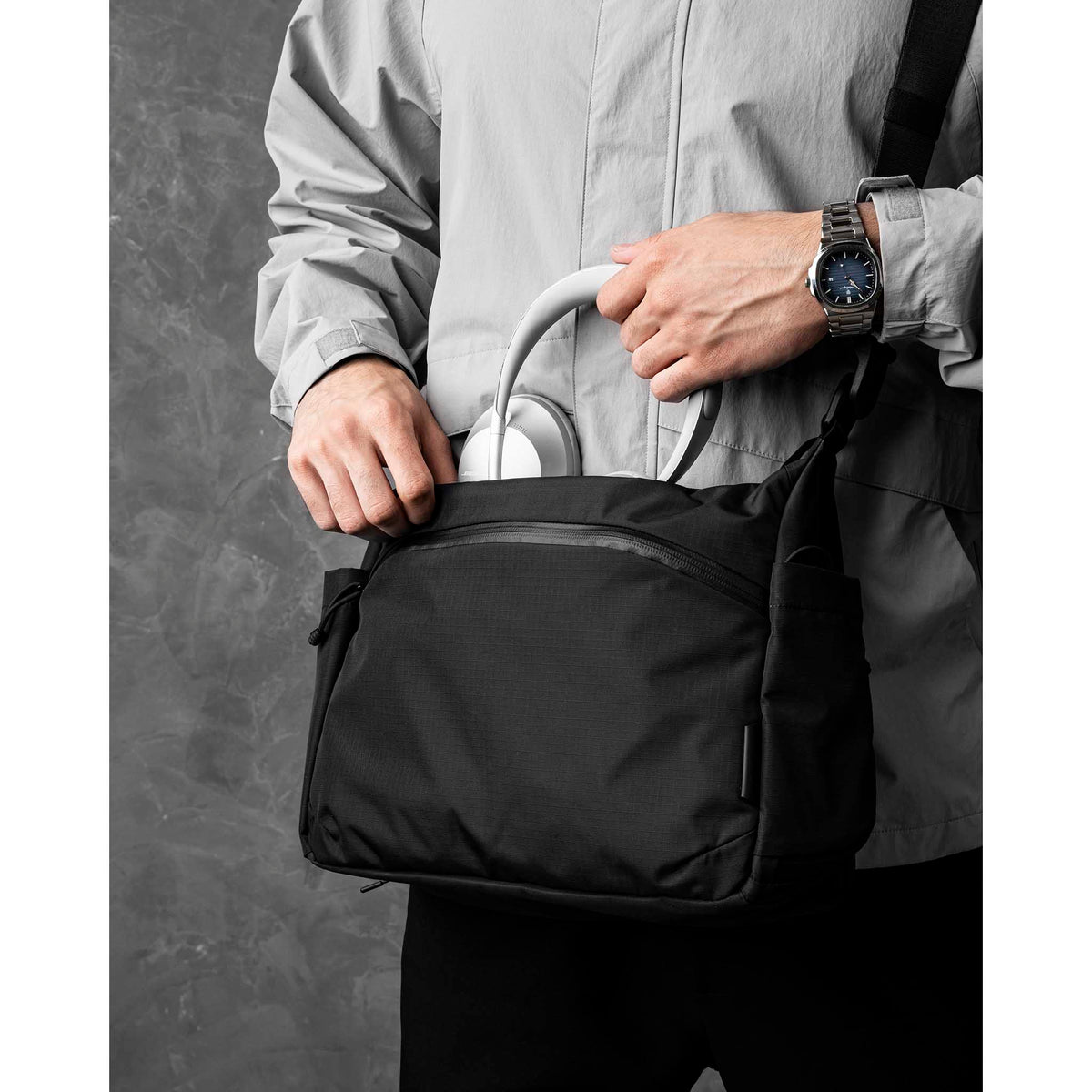 Flight Satchel Alpaka AD010860118 Satchels One Size / Black | Axoflux 210D