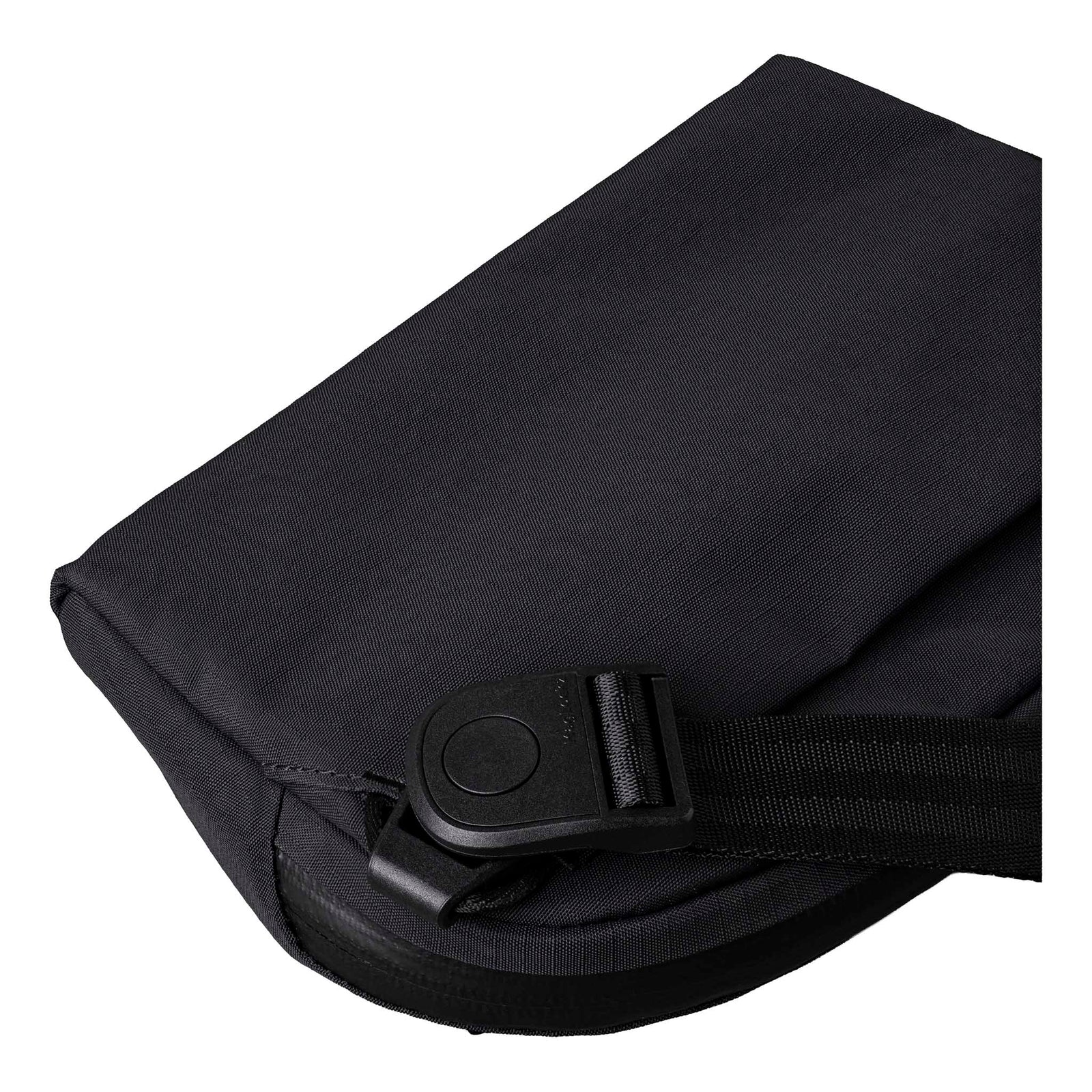 Flight Sling 1L Alpaka AA010530118 Sling Bags 1L / Black | Axoflux 210D