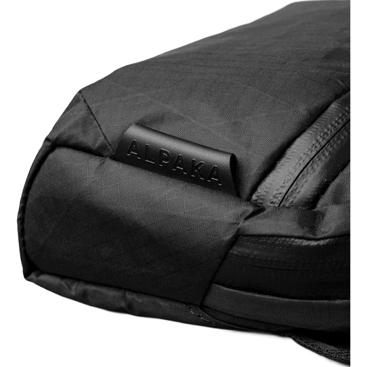 Flight Sling 1L Alpaka AA010530128 Sling Bags 1L / Black | X-Pac VX07 Ripstop