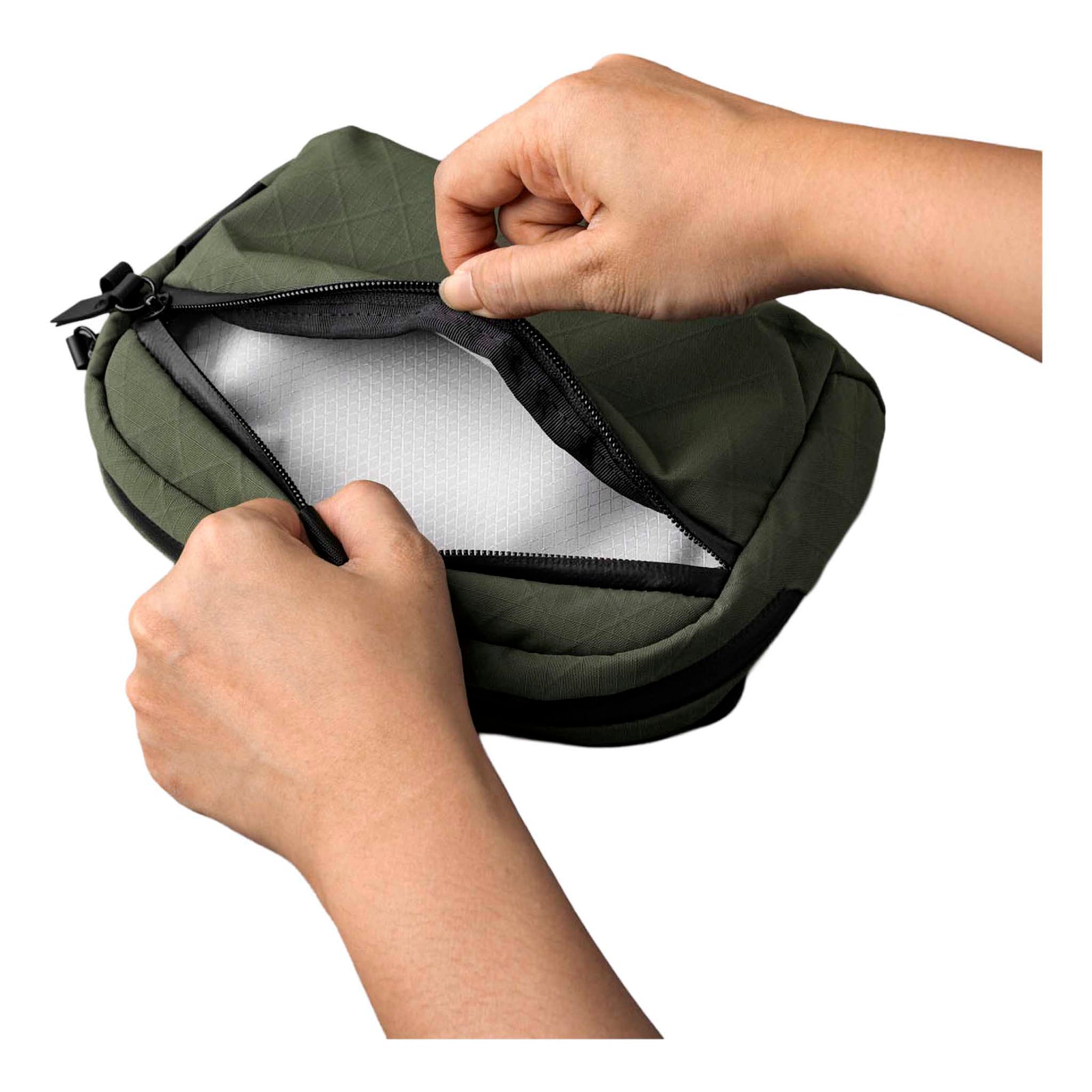 Flight Sling 1L Alpaka AA010530526 Sling Bags 1L / Green | Axogrid 210D