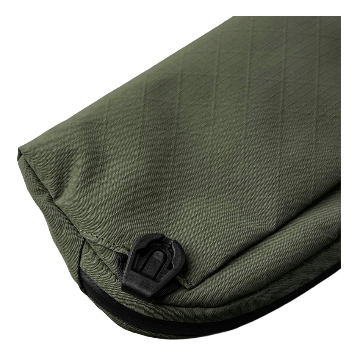 Flight Sling 1L Alpaka AA010530526 Sling Bags 1L / Green | Axogrid 210D