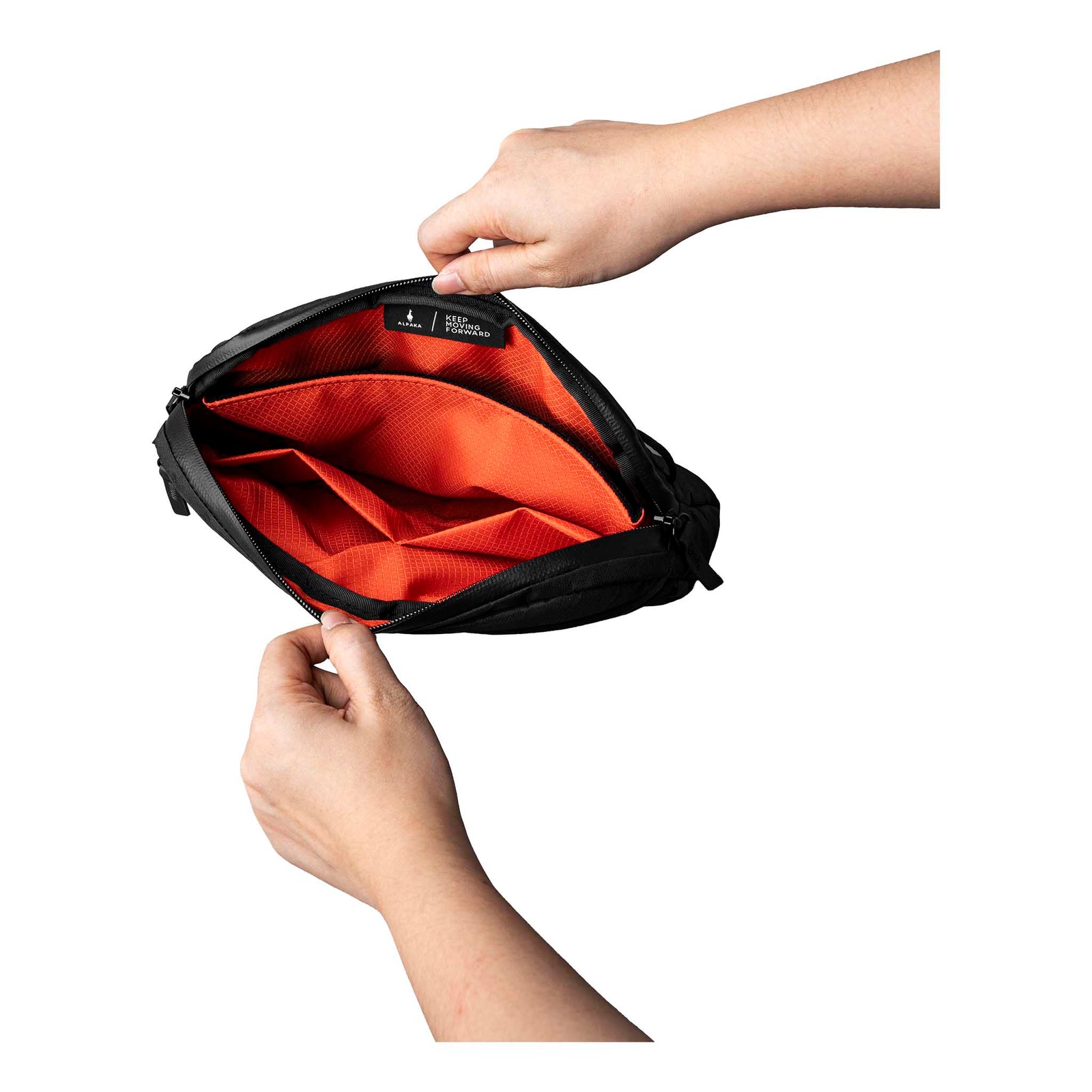 Flight Sling 2L Alpaka AA010460130 Sling Bags 2L / Black Ultradyne 100D