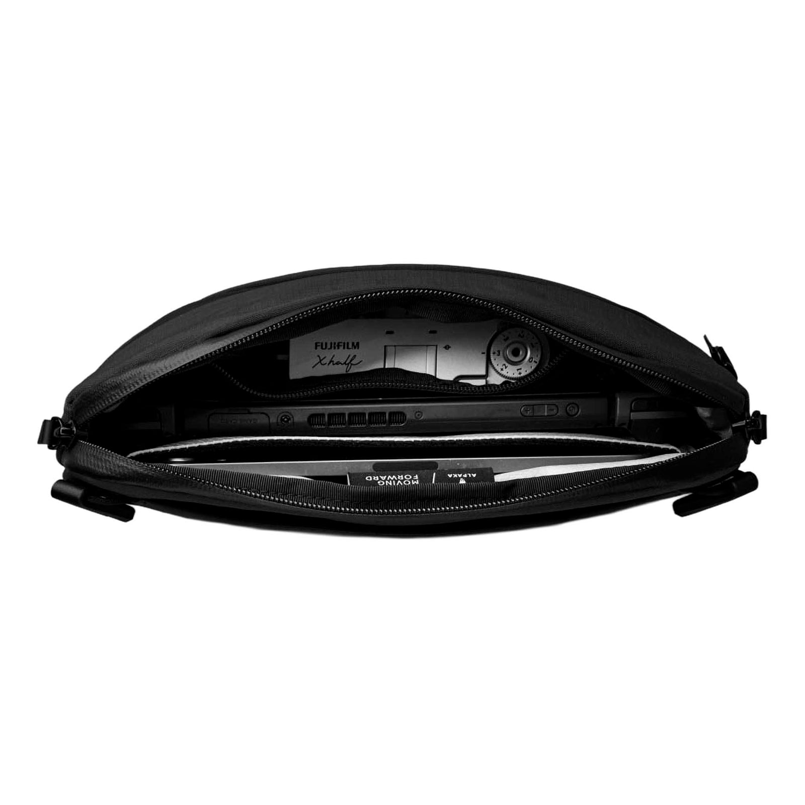 Flight Sling Pro Alpaka AA010870124 Sling Bags 2.5L / Black Axoflux 400D Ripstop Nylon