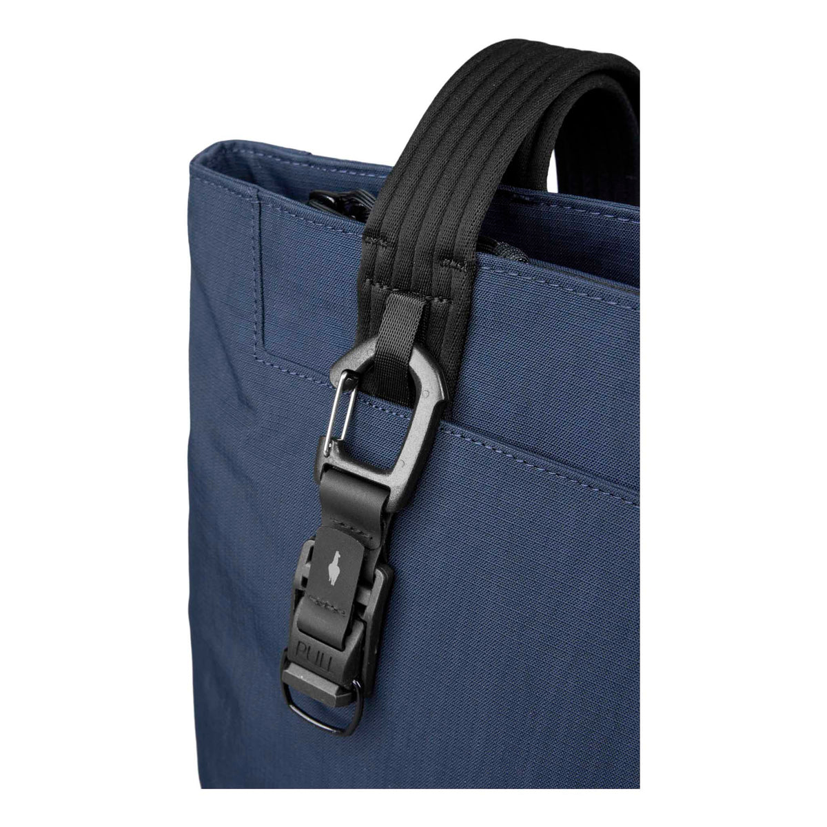 Flight Tote (S) Alpaka AD011010624 Tote Bags One Size / Moonlight Blue Axoflux 400D Ripstop Nylon