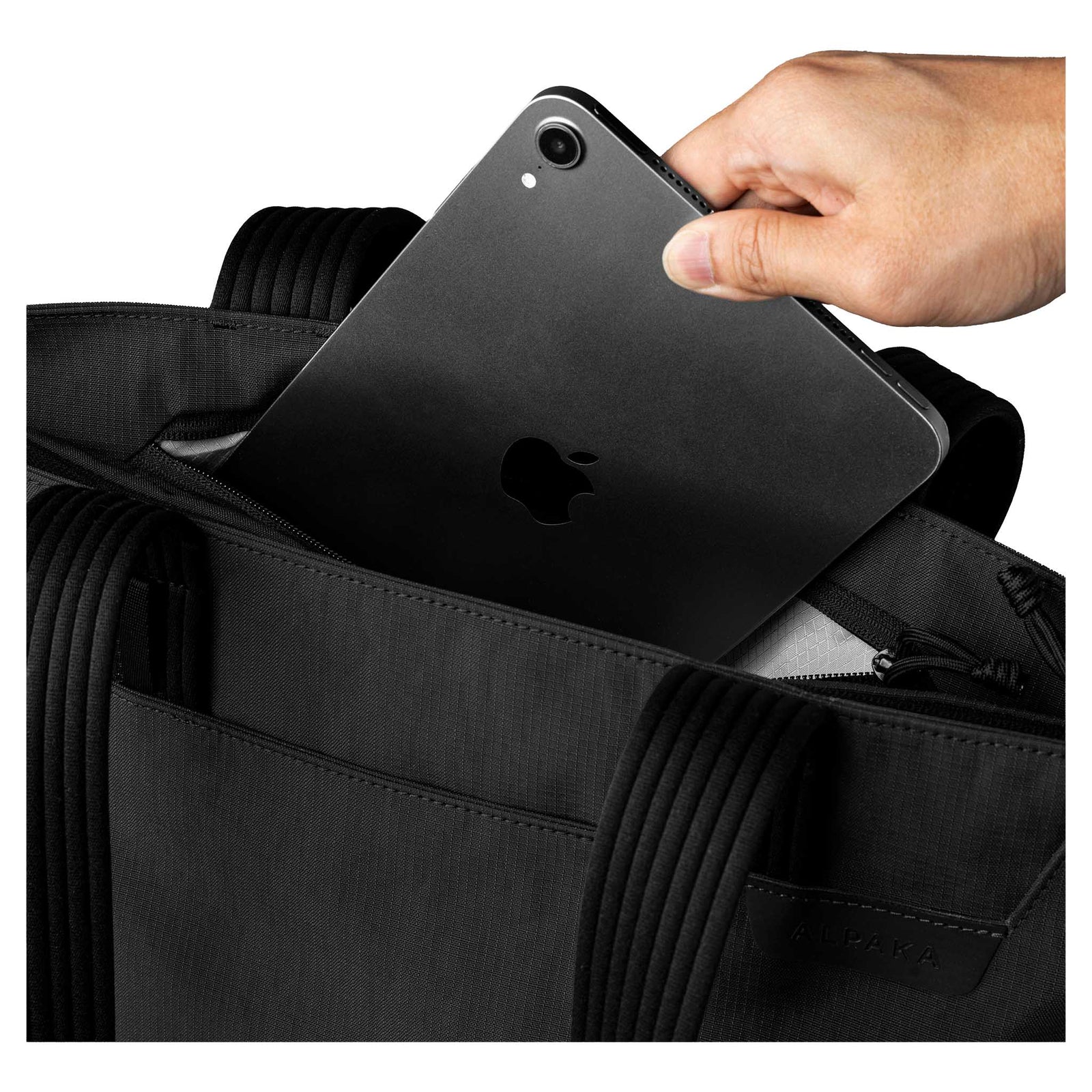 Flight Tote Alpaka Tote Bags