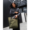 Flow Totepack Alpaka AA010850124 Tote Bags 14L / Black | Axoflux 400D Washed Nylon