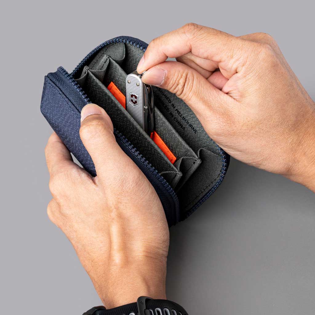 HUB Zip Pocket Alpaka AD010660621 Pouches One Size / Blue | Axoflux 300D