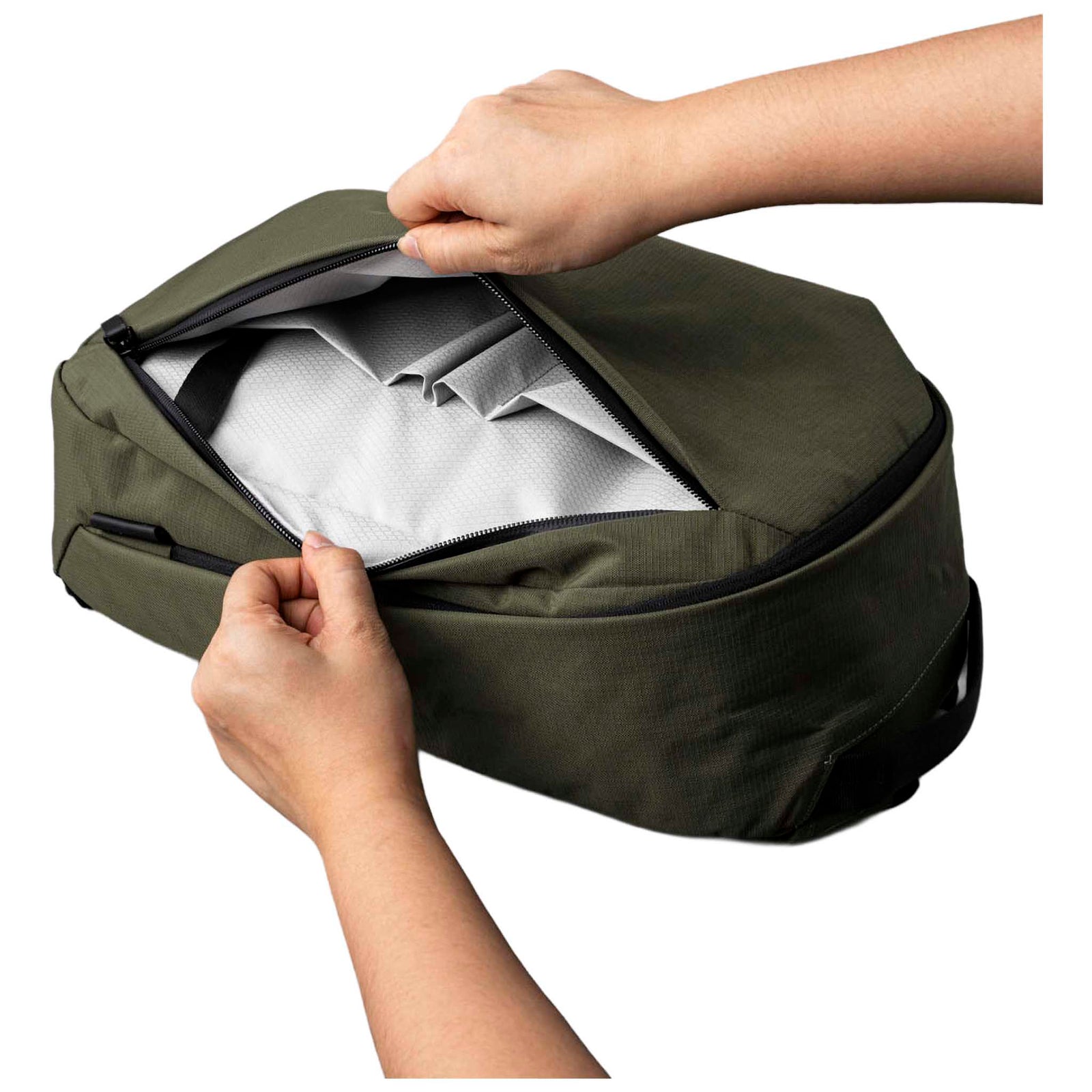 Metro Backpack Alpaka AA010470524 Backpacks 12L / Green |Axoflux 400D Ripstop Nylon