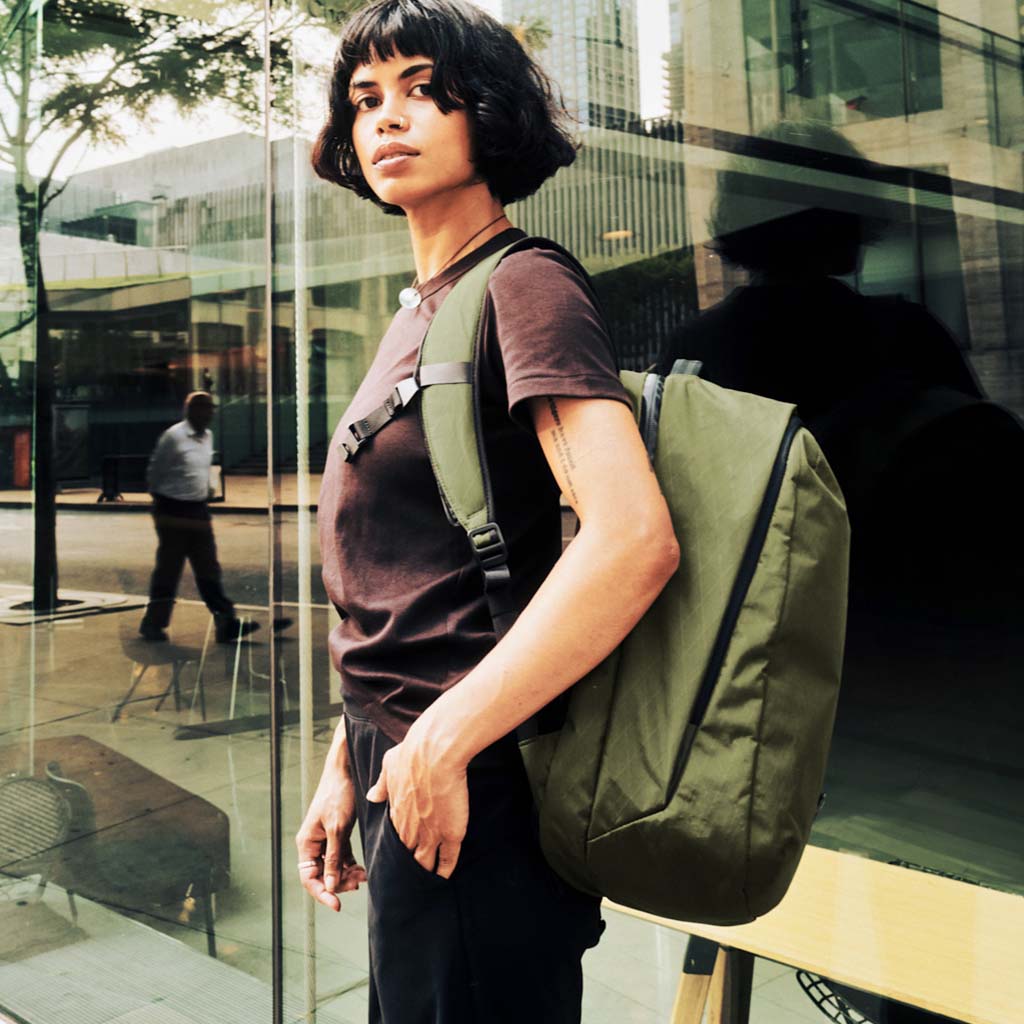 Metro Backpack Pro Alpaka AA010520506 Backpacks 24L / Olive Green | X-Pac VX42