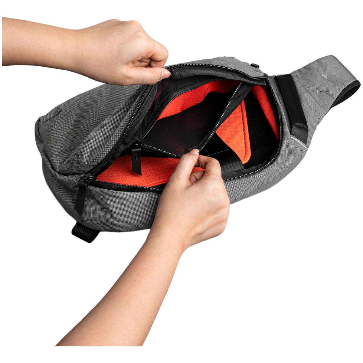 Metro Crossbody | Left Shoulder Alpaka AA010550230 Sling Bags One Size / Grey Ultradyne 100D