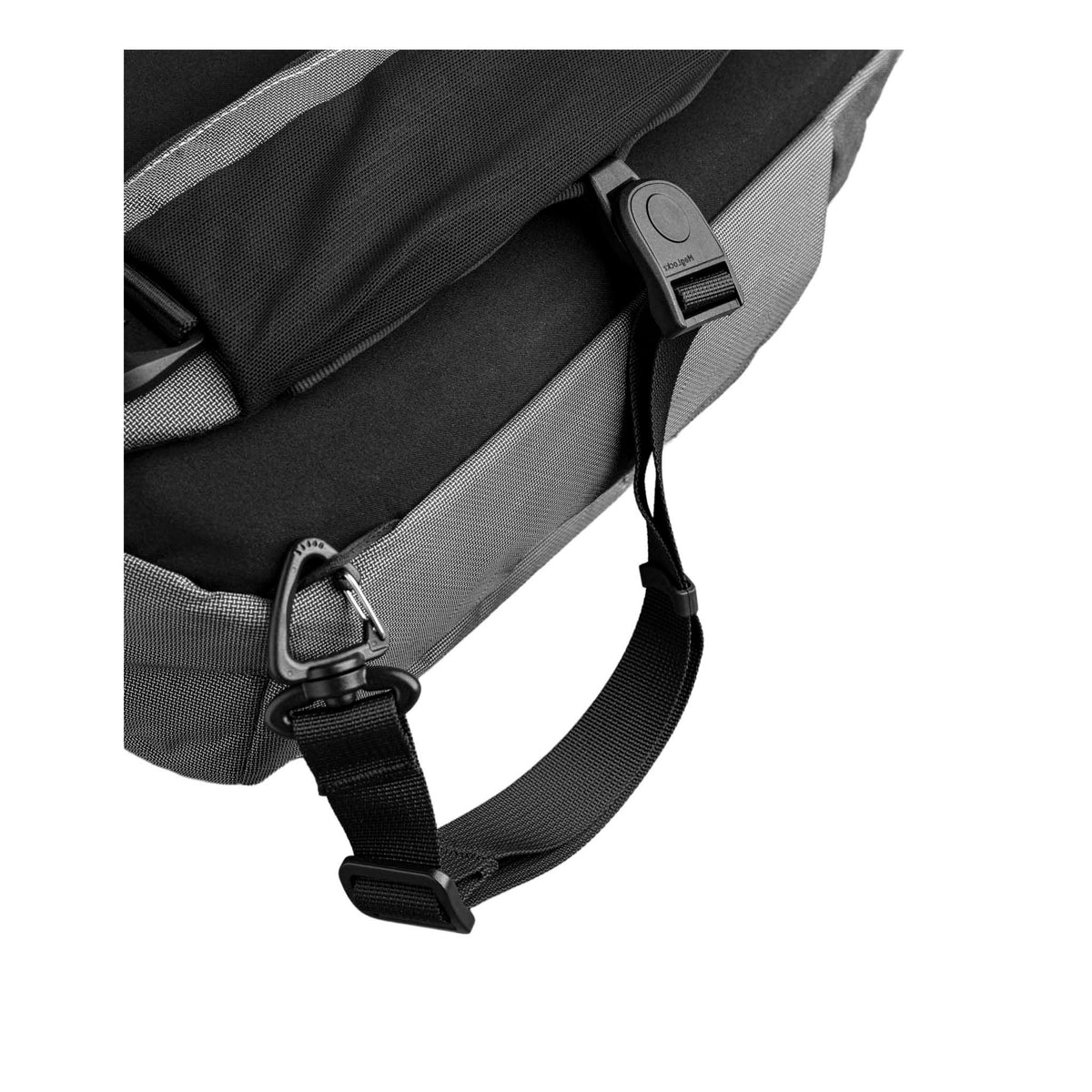Metro Crossbody | Left Shoulder Alpaka AA010550230 Sling Bags One Size / Grey Ultradyne 100D