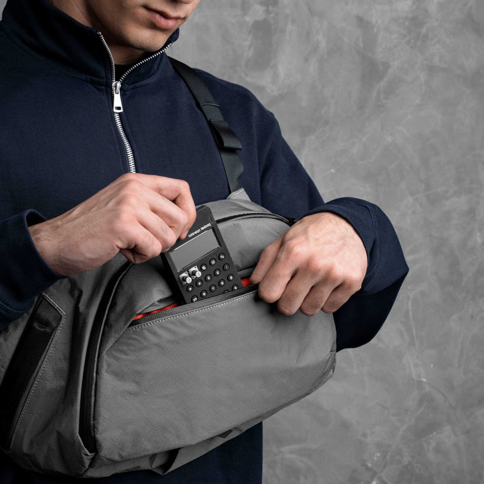 Metro Crossbody | Left Shoulder Alpaka AA010550230 Sling Bags One Size / Grey Ultradyne 100D