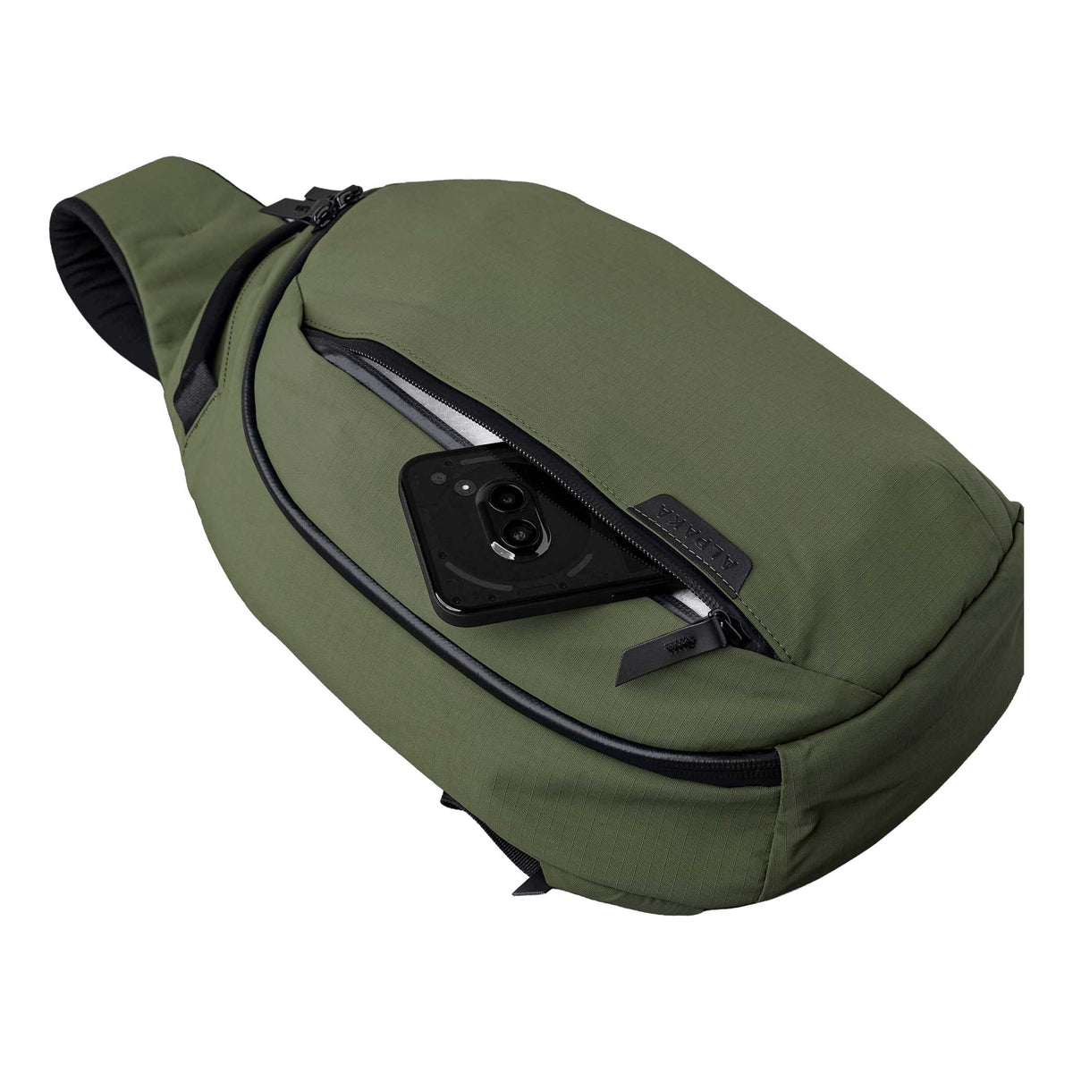Metro Crossbody | Right Shoulder Alpaka AA010560518 Sling Bags One Size / Green | Axoflux 210D