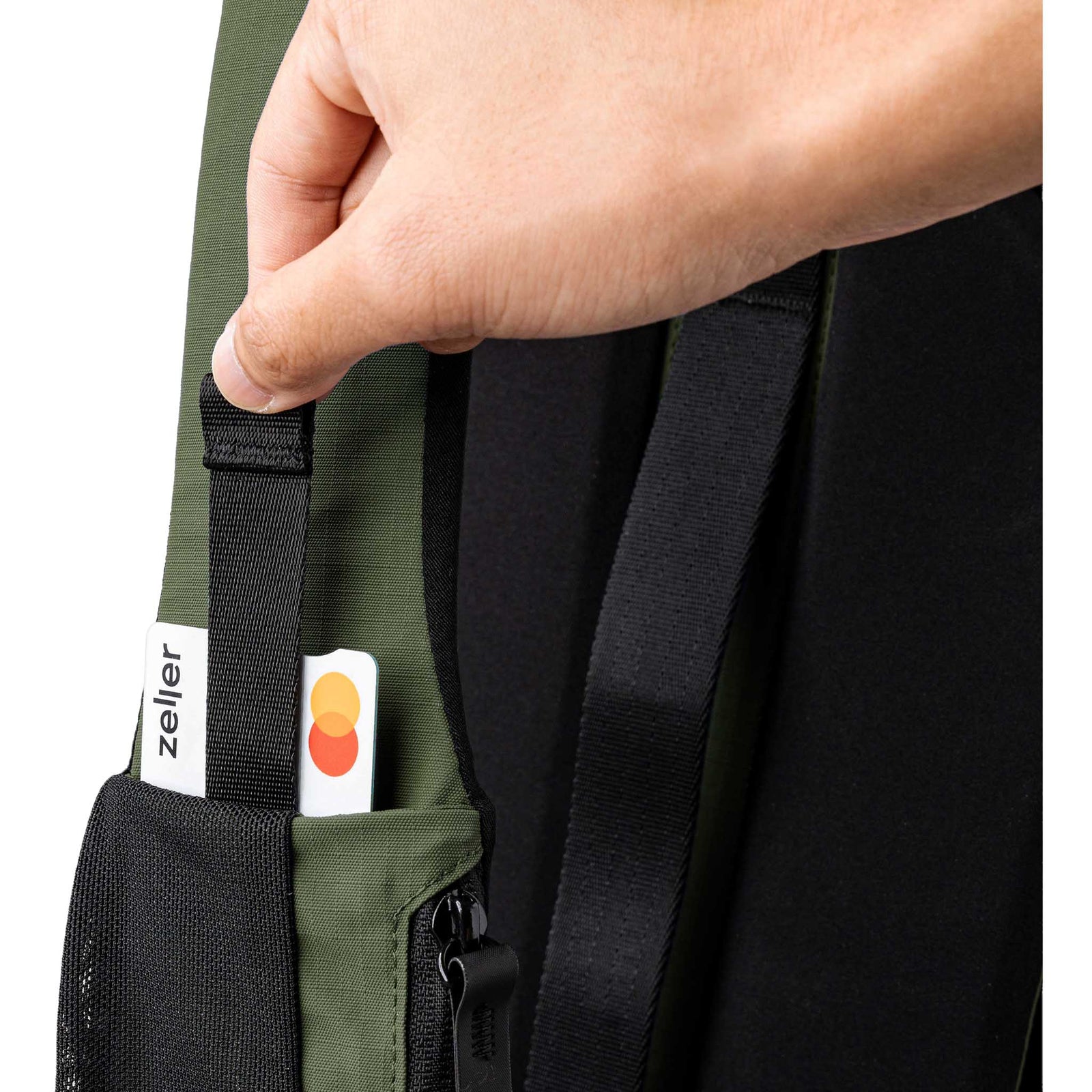Metro Crossbody | Right Shoulder Alpaka AA010560518 Sling Bags One Size / Green | Axoflux 210D