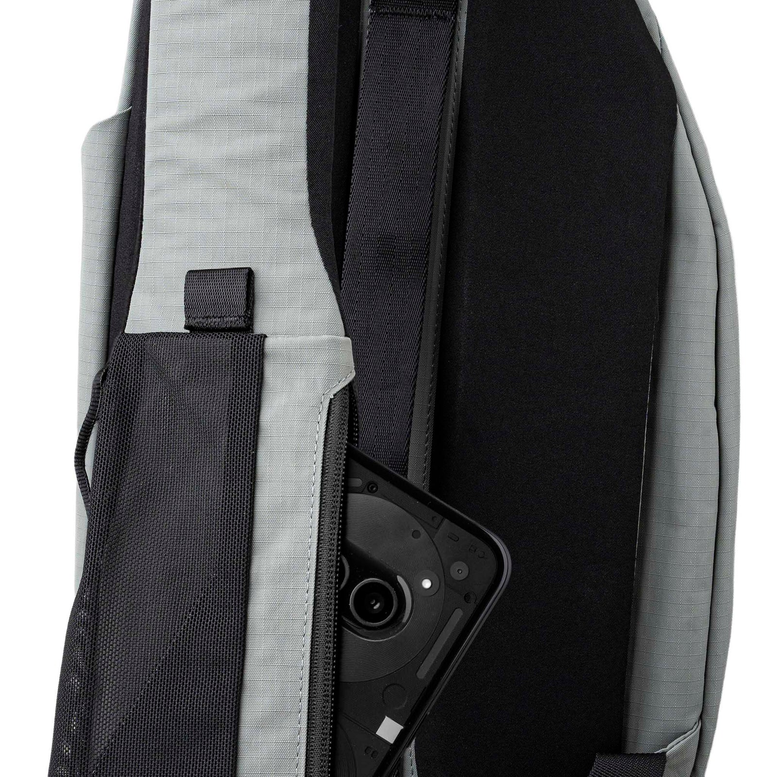 Metro Crossbody | Right Shoulder Alpaka AA010560218 Sling Bags One Size / Grey | Axoflux 210D