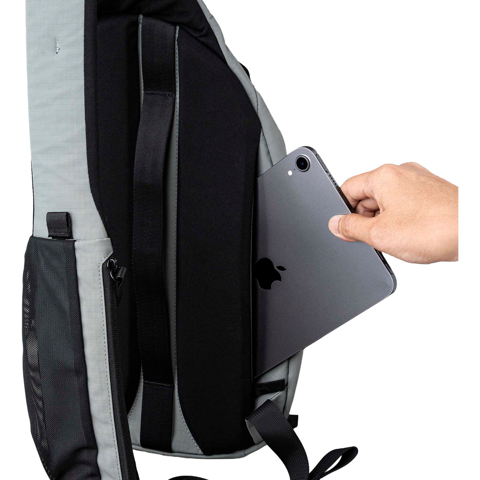 Metro Crossbody | Right Shoulder Alpaka AA010560218 Sling Bags One Size / Grey | Axoflux 210D