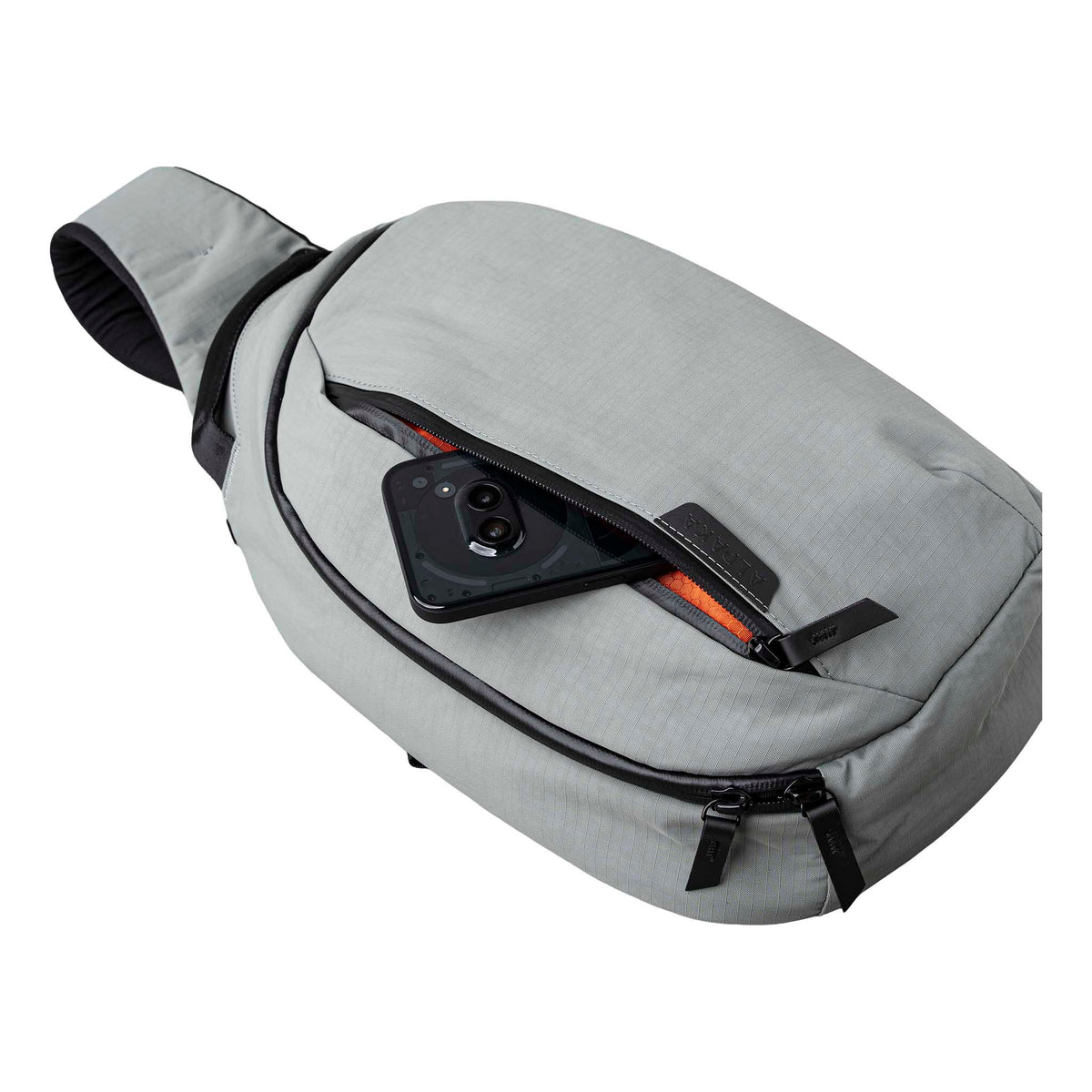 Metro Crossbody | Right Shoulder Alpaka AA010560218 Sling Bags One Size / Grey | Axoflux 210D