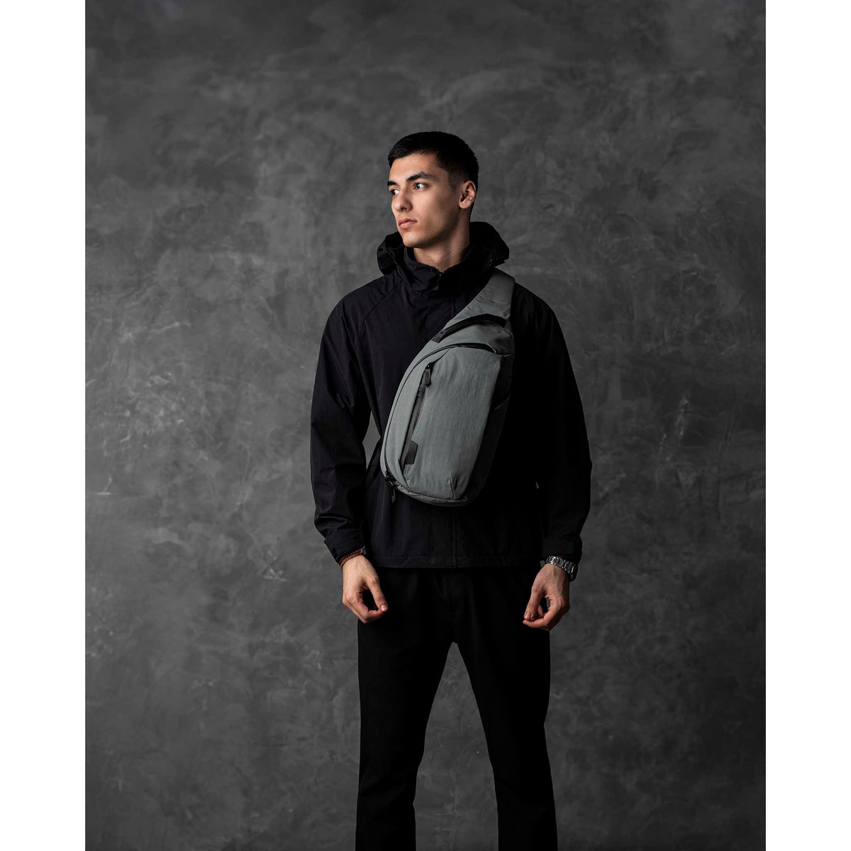 Metro Crossbody | Right Shoulder Alpaka AA010560218 Sling Bags One Size / Grey | Axoflux 210D