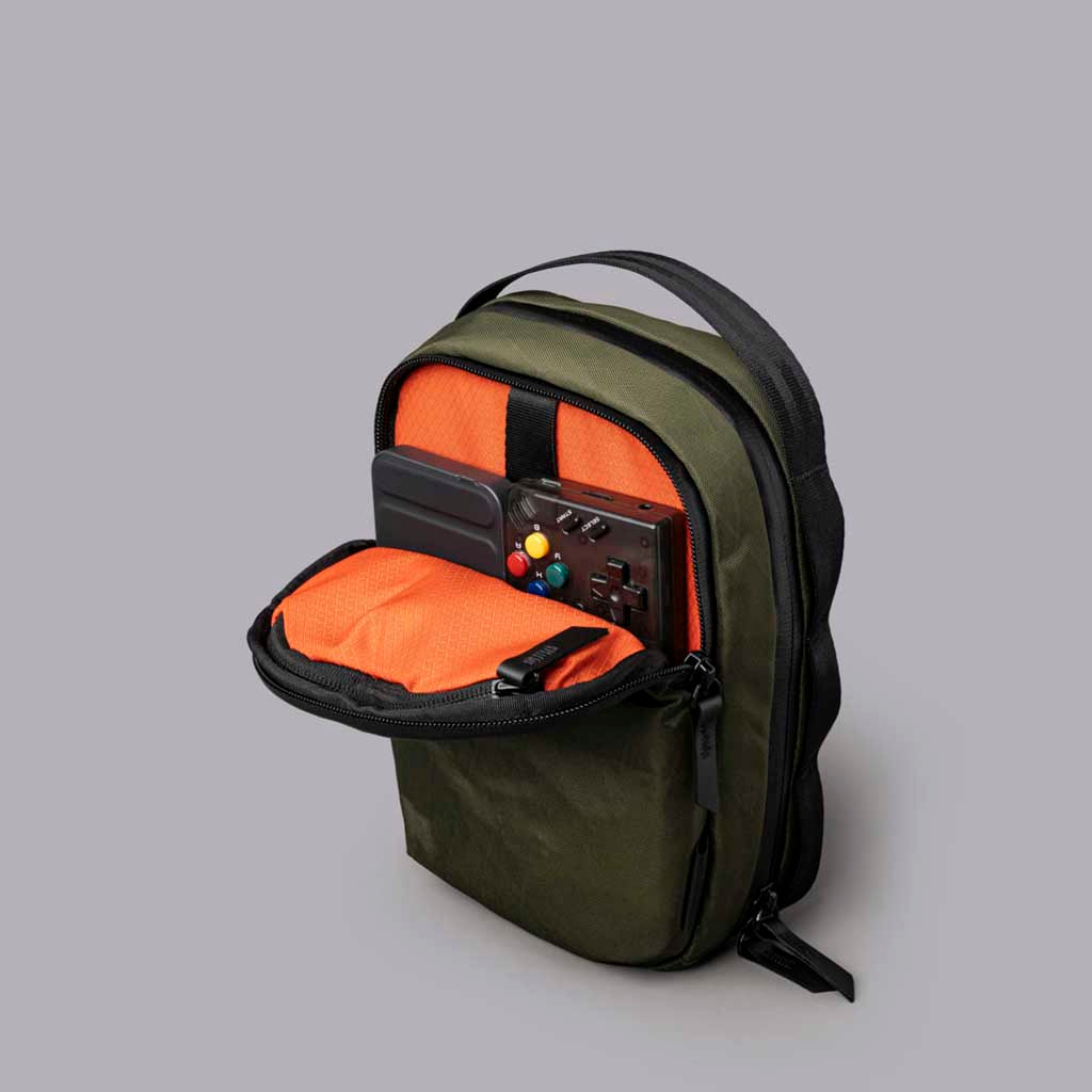 Metro Sling Max Alpaka AD010670522 Sling Bags 3L / Army Green | Axogrid 300D