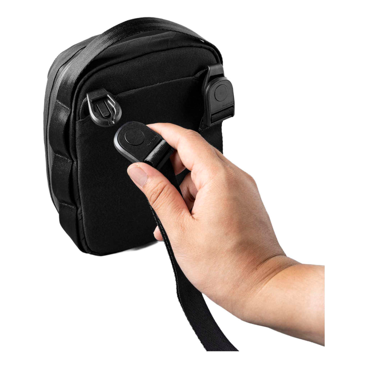 Metro Sling V2 Alpaka AD010630130 Sling Bags 2.5L / Black Ultradyne 100D