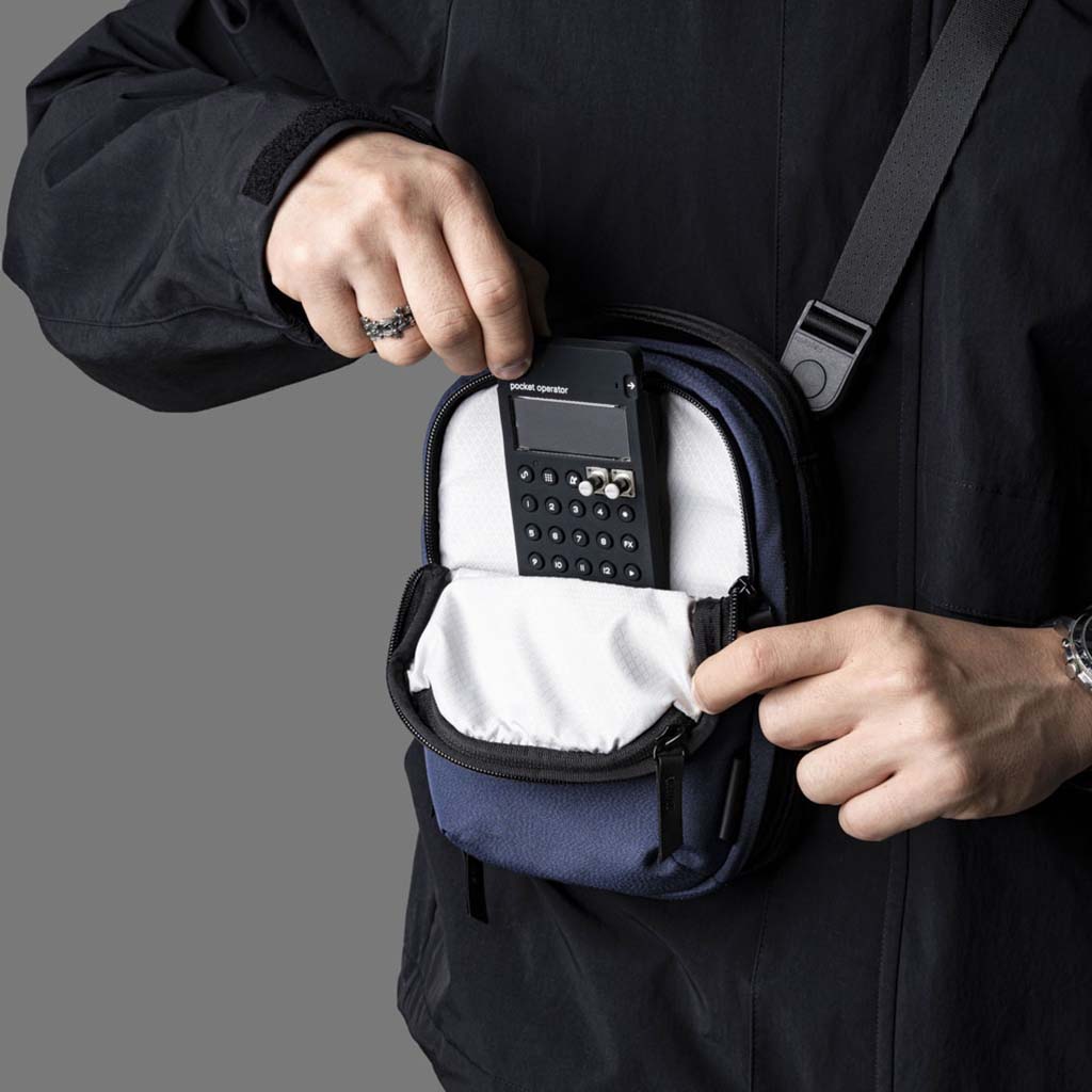Metro Sling v2 Alpaka Sling Bags 2.5L / Blue | Axoflux 300D
