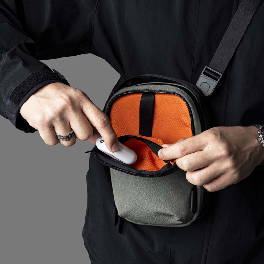 Metro Sling v2 Alpaka Sling Bags 2.5L / Grey | Axoflux 300D