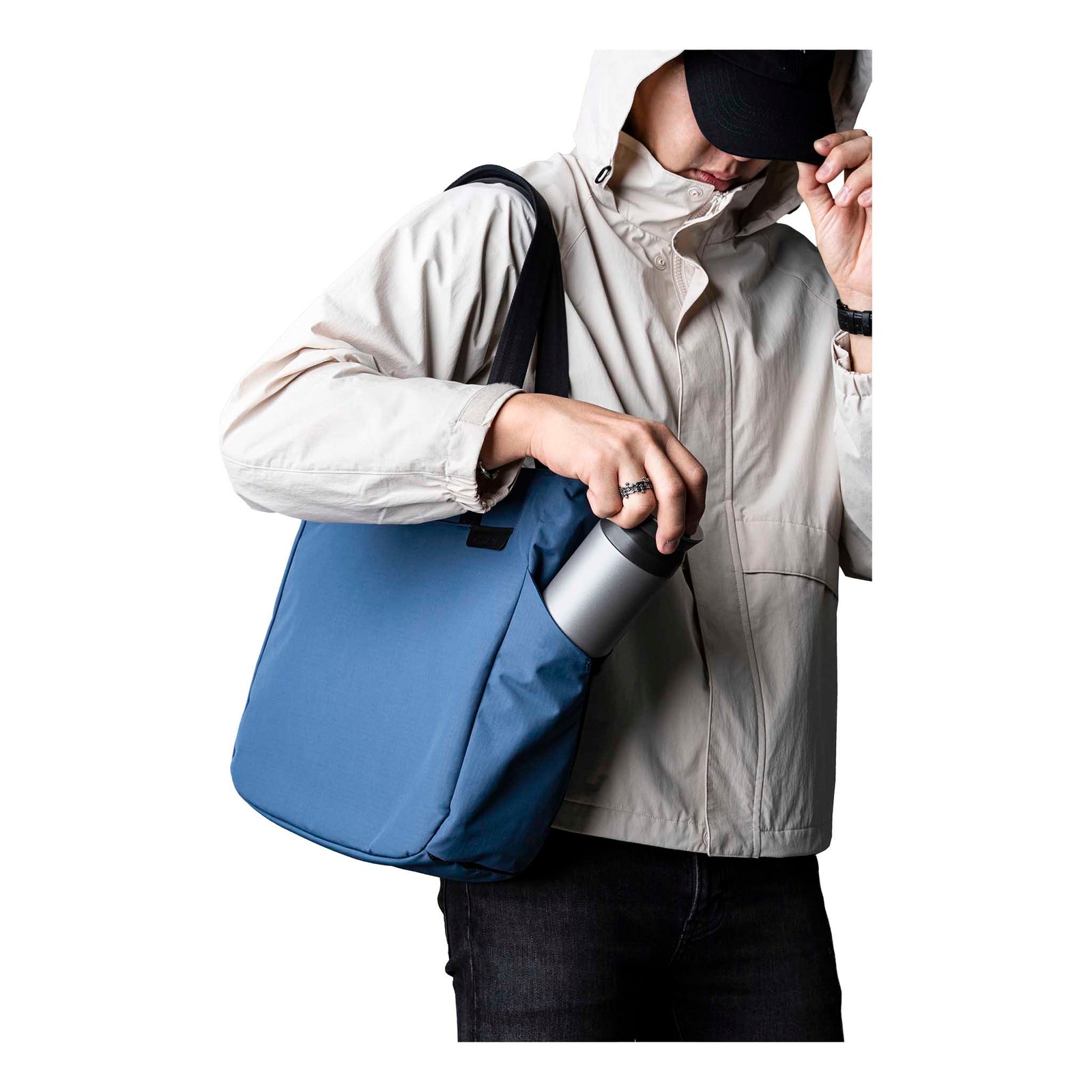 Metro Tote Alpaka AA010500618 Tote Bags One Size / Blue | Axoflux 210D