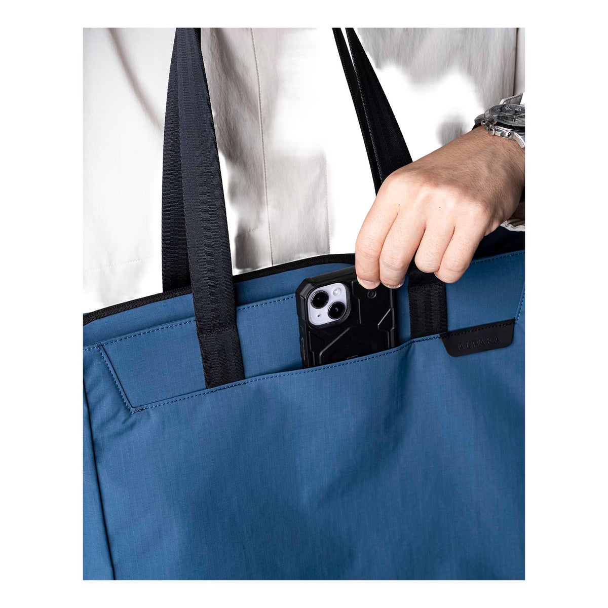 Metro Tote Alpaka AA010500618 Tote Bags One Size / Blue | Axoflux 210D