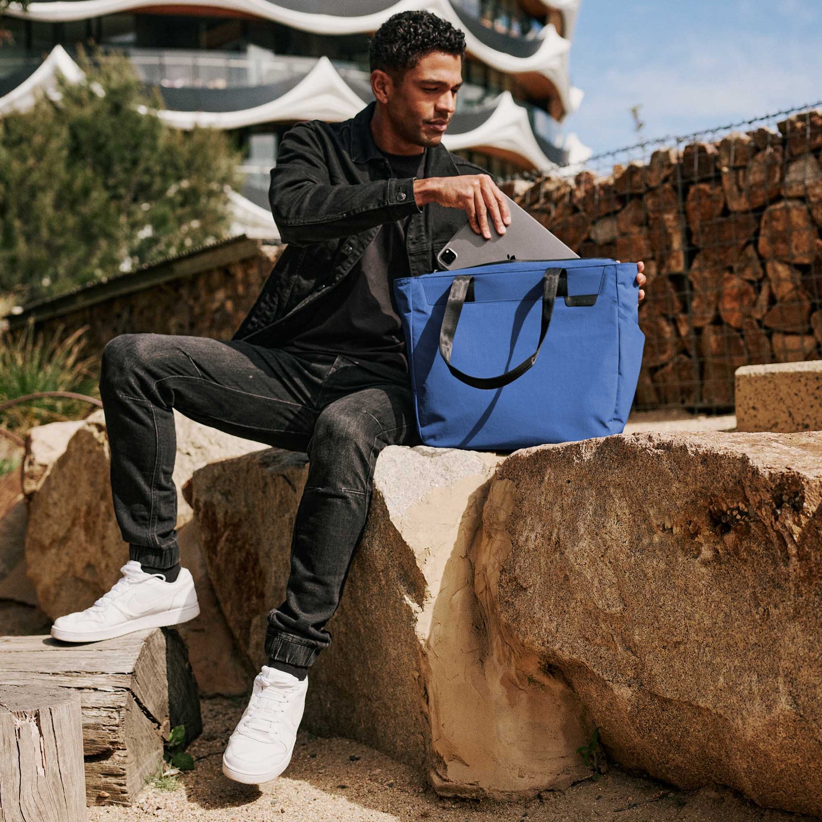 Metro Tote Alpaka AA010500618 Tote Bags One Size / Blue | Axoflux 210D