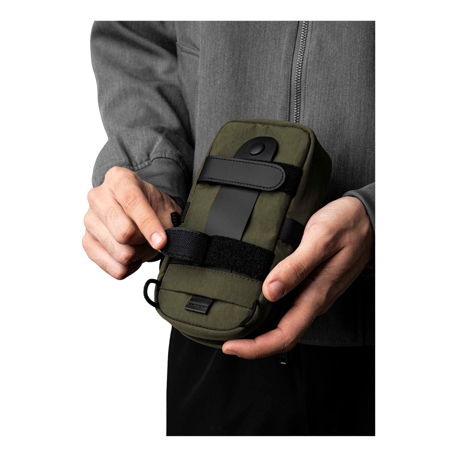 Modular Shoulder Pocket Max Alpaka AD010930531 Phone Pockets Max / Green | Axoflux 400D Washed Nylon