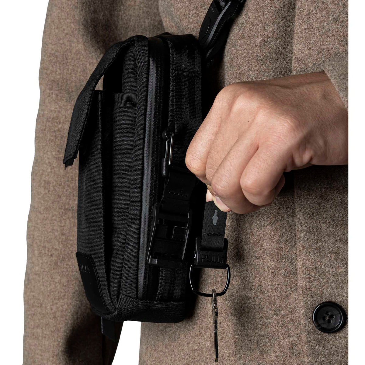 Modular Sling V2 Alpaka AD010740122 Sling Bags One Size / Black | Axogrid 300D