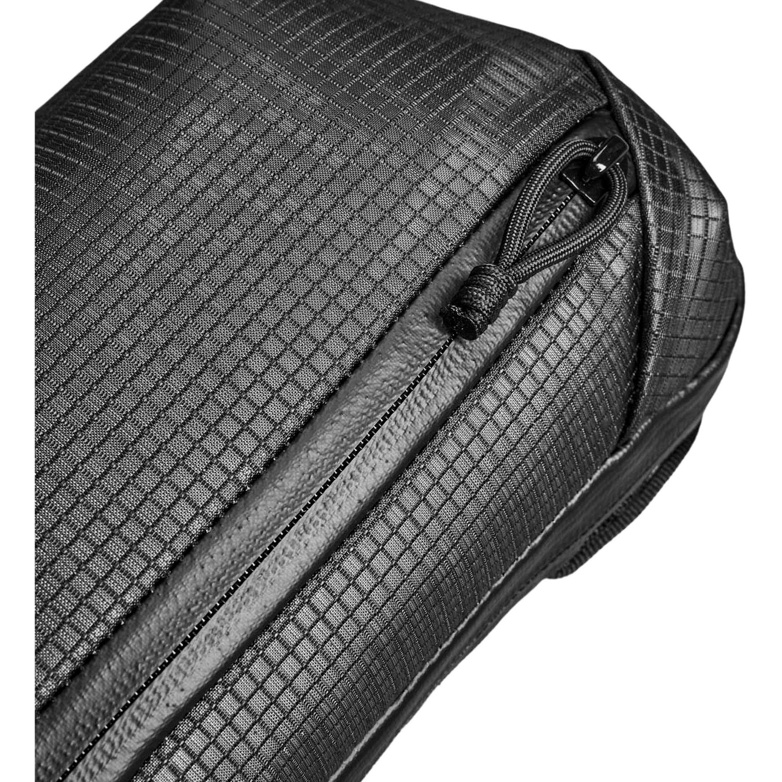 Momentum Sling Alpaka AD010950132 Sling Bags One Size / Axodyne Hybrid Black