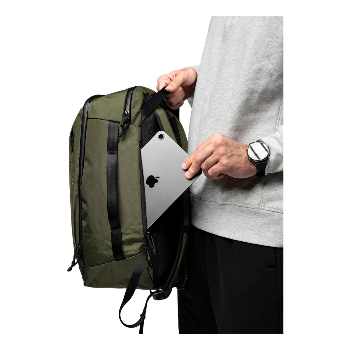 Traverse Backpack 30L Alpaka AA010860507 Backpacks 30L / Olive Green X-Pac X42