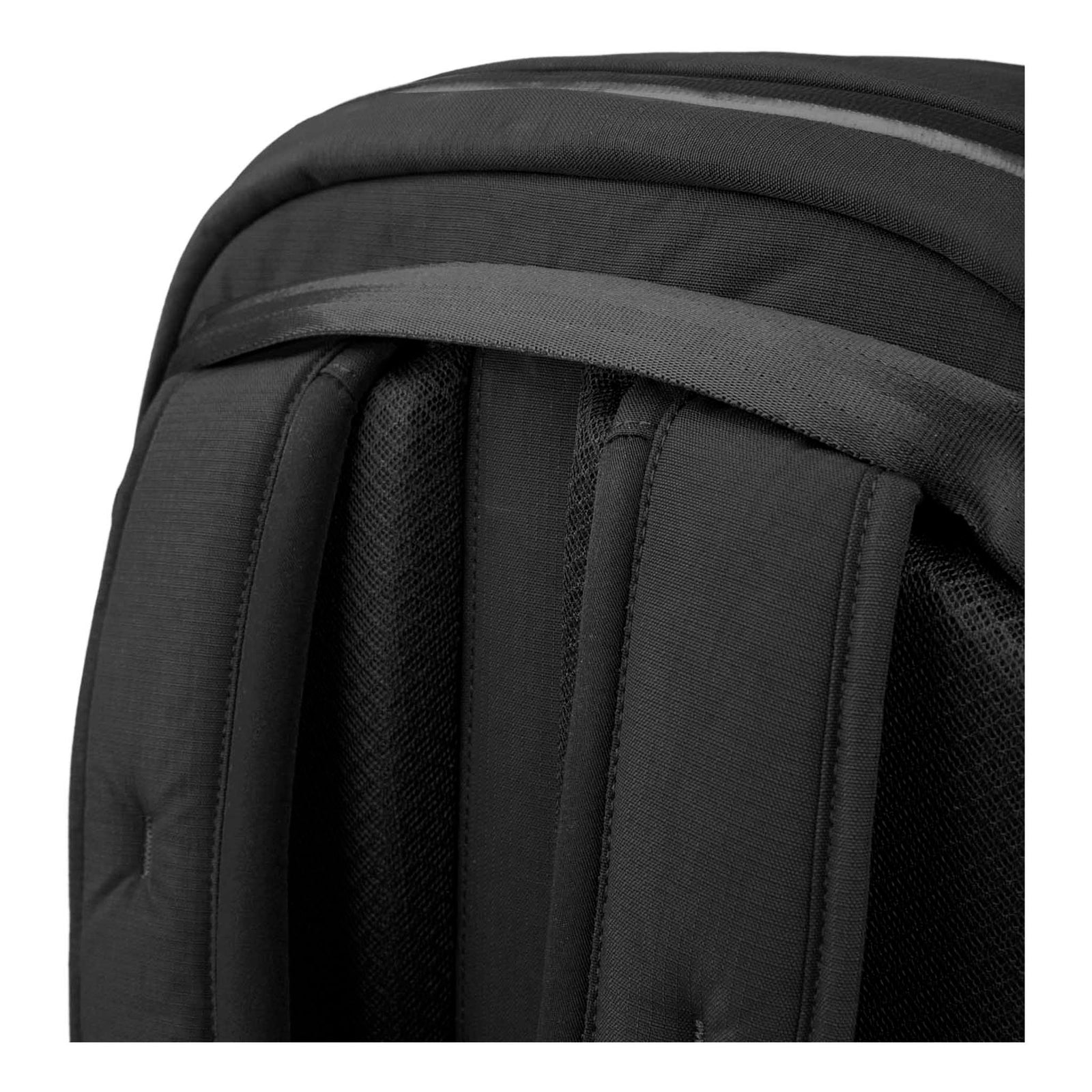 Traverse Backpack 38L Alpaka AA010900124 Backpacks 38L / Black Axoflux 400D Ripstop Nylon