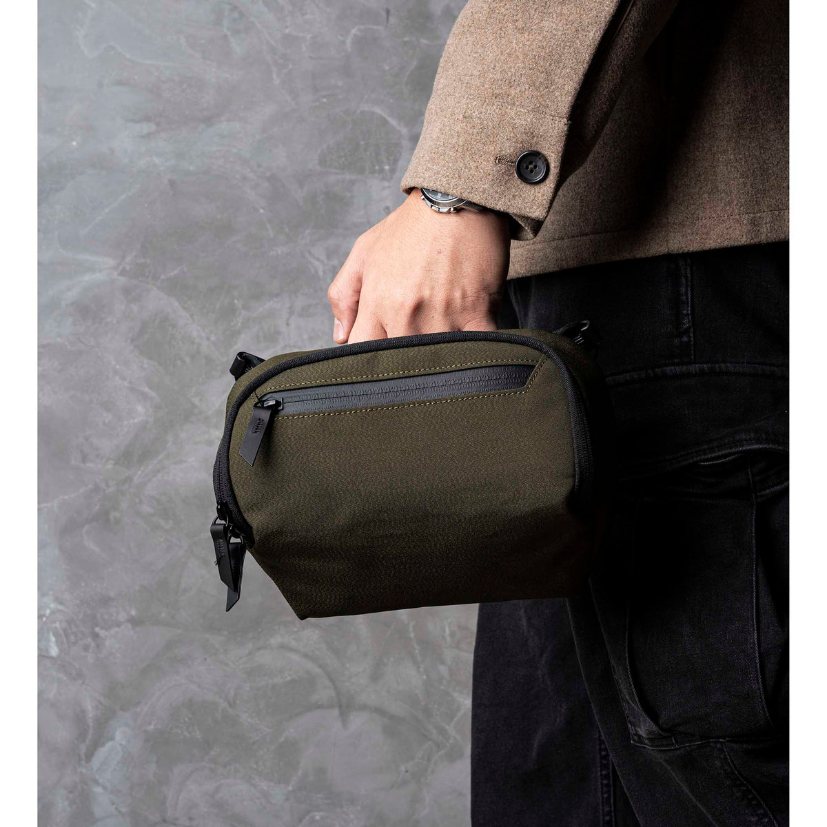 Vertex Pouch Mini Alpaka AD010730521 Tech Pouches 2L / Army Green | Axoflux 300D