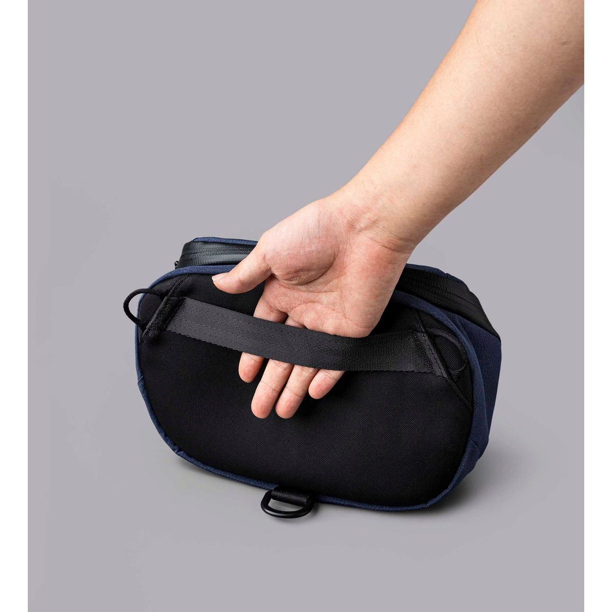 Vertex Pouch Mini Alpaka AD010730621 Tech Pouches 2L / Blue | Axoflux 300D
