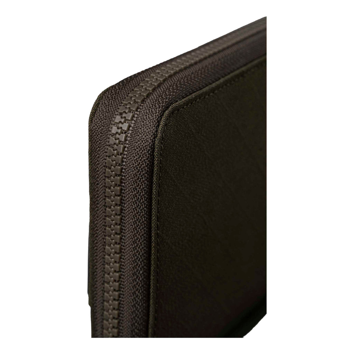 Zip Passport Wallet Alpaka AD010860522 Wallets One Size / Army Green | Axogrid 300D