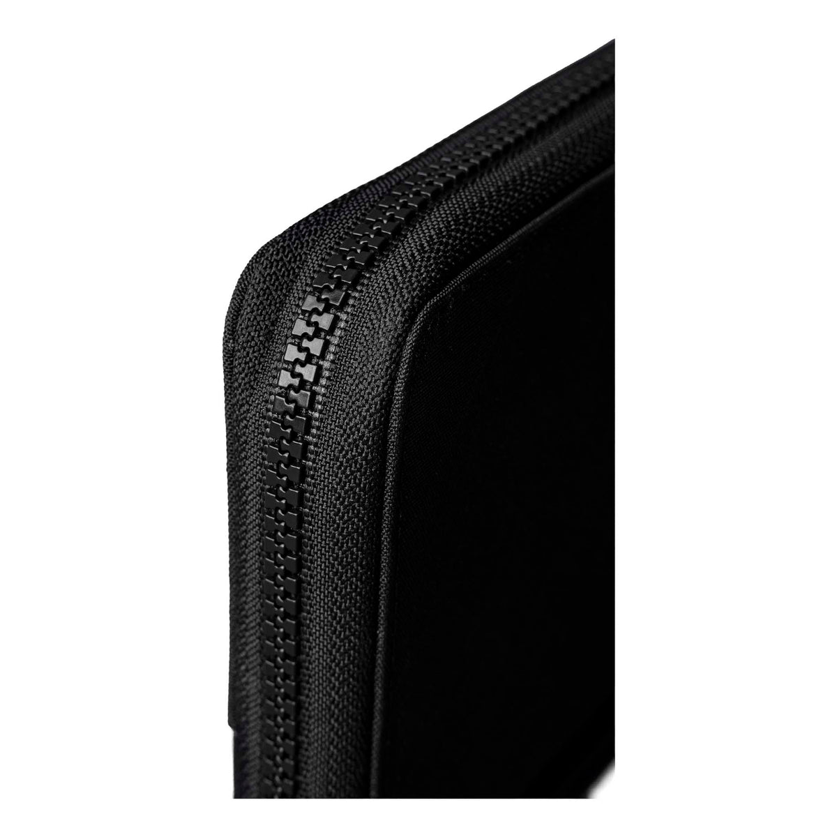 Zip Passport Wallet Alpaka AD010860122 Wallets One Size / Black | Axogrid 300D