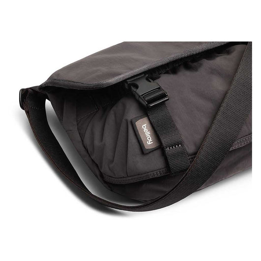 Bellroy | Cinch Mini Messenger | Lightweight Shoulder Bag