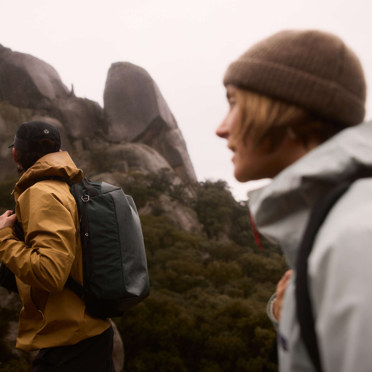 Venture Grab Pack Bellroy BVPA-SAF-246 Backpacks One Size / Safari
