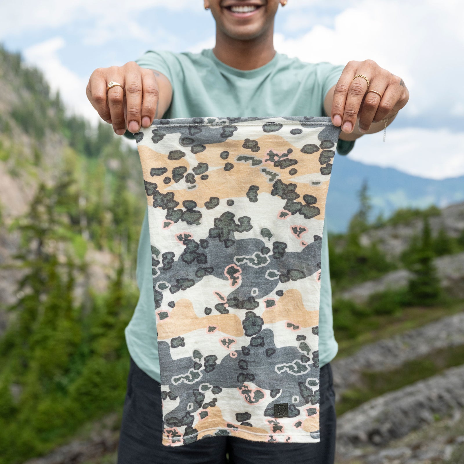 Merino Lightweight Prints BUFF 137891.555 Neck Gaiters One Size / Ugal