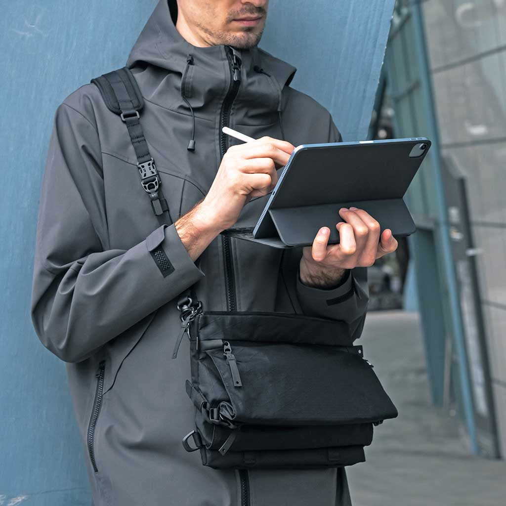 ANNEX LINER II CODE OF BELL COFB-ALR2-BLK Sling Bags 8L / Pitch Black