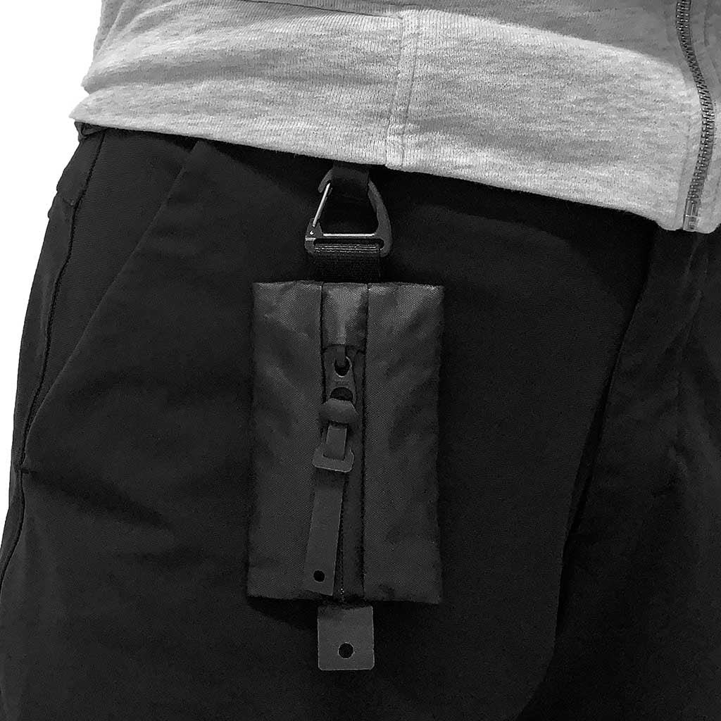ANNEX ZIP CODE OF BELL COFB-AZL-BLK Pouches One Size / Pitch Black