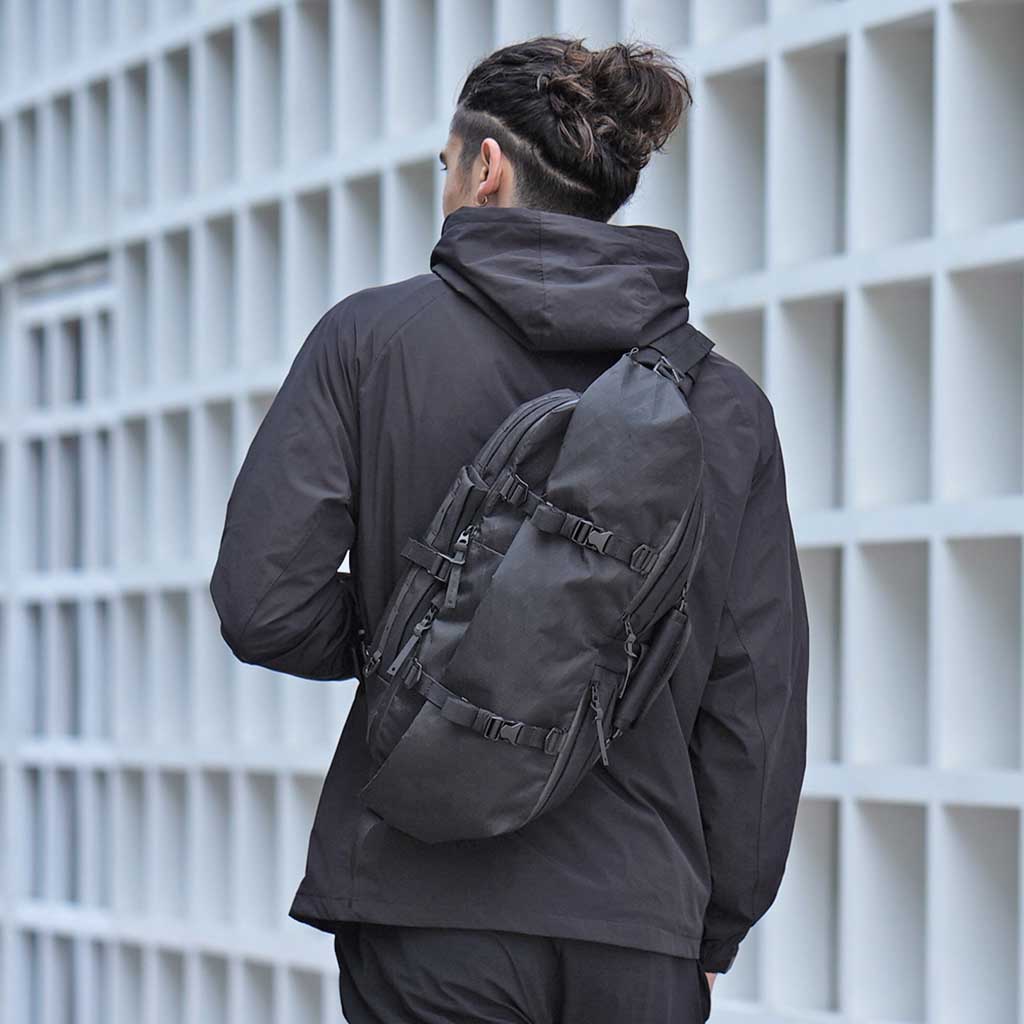 X-PAK EVO Sling Pack CODE OF BELL COFB-XPK2-DBK Backpacks 23L / Daybreak