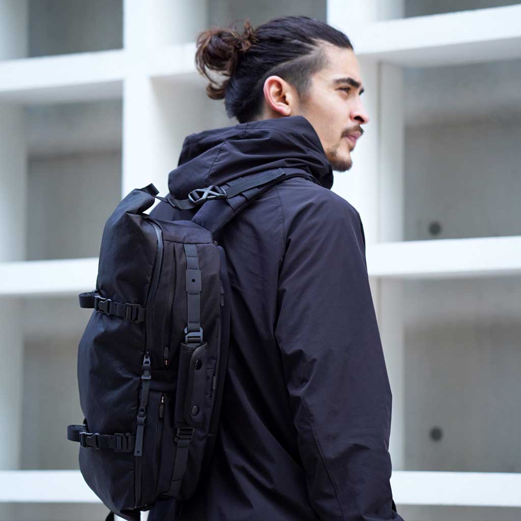 X-PAK EVO Sling Pack CODE OF BELL COFB-XPK2-DBK Backpacks 23L / Daybreak