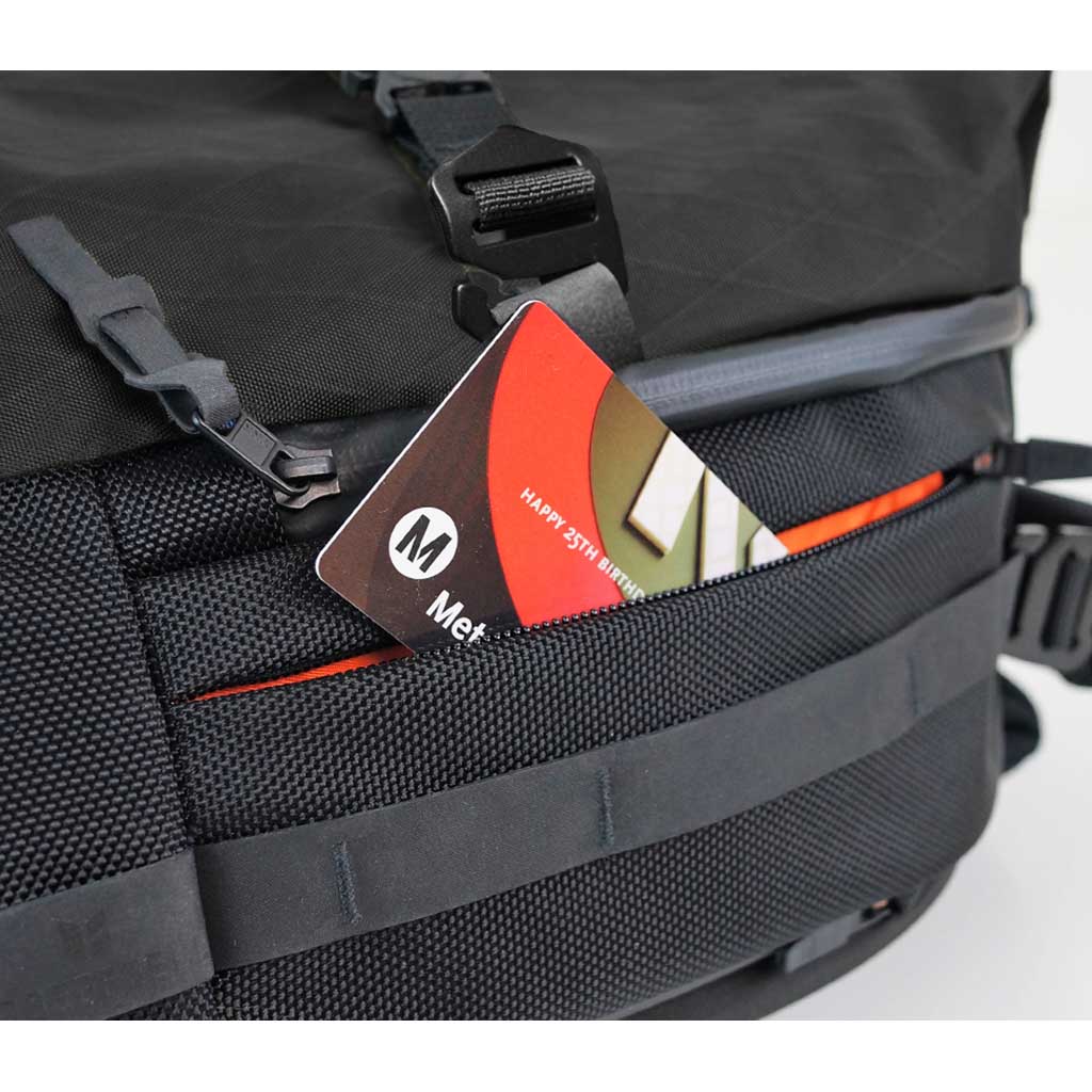 X-PAK EVO Sling Pack CODE OF BELL COFB-XPK2-DBK Backpacks 23L / Daybreak