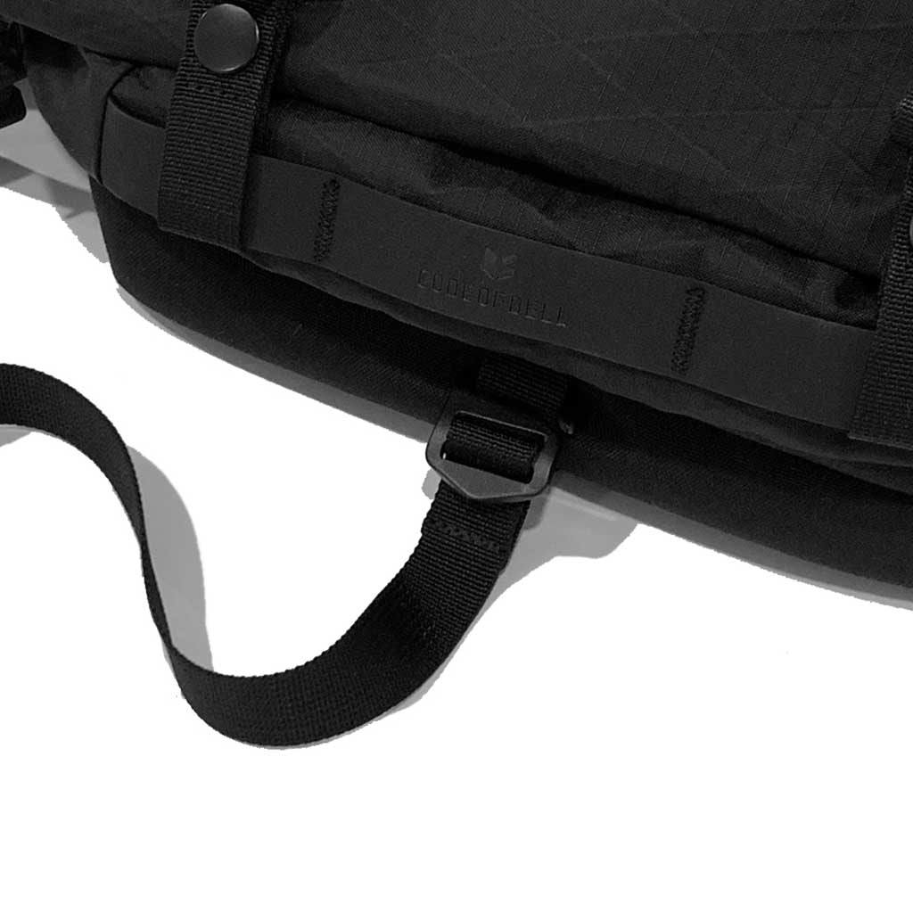 X-POD II Sling Pack CODE OF BELL COFB-XPD2-ARD Sling Bags 7L / Arid
