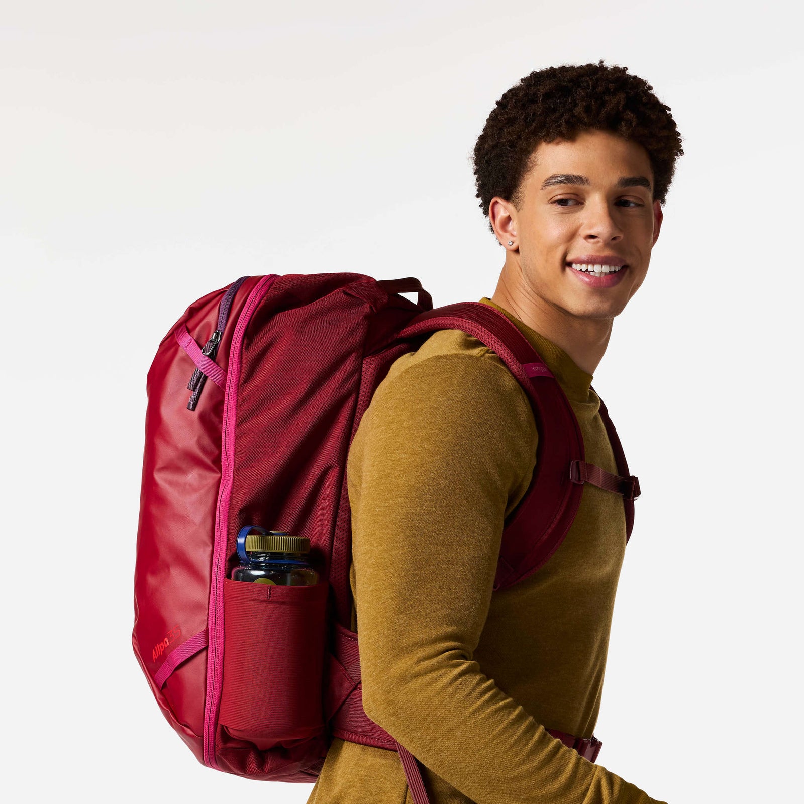 Allpa 35L Travel Pack Cotopaxi A35-F26-CR Backpacks 35L / Crimson