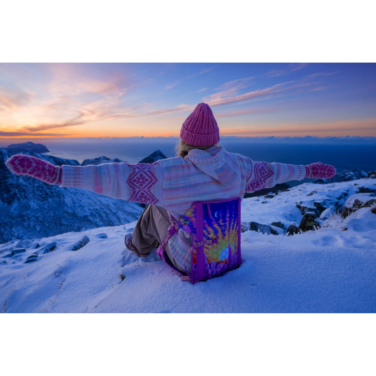 Hex 2.0 Original Chair | Rachel Pohl Limited Edition Crazy Creek 1024-RPSG Chairs One Size / Snow Ghosts